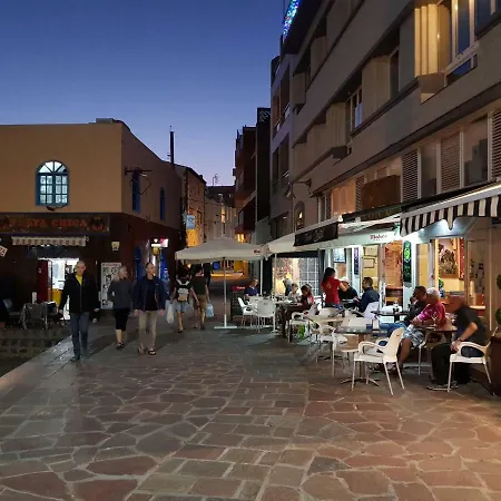 Alquilaencanarias El Medano Mirazul Plaza Roja Exterior photo